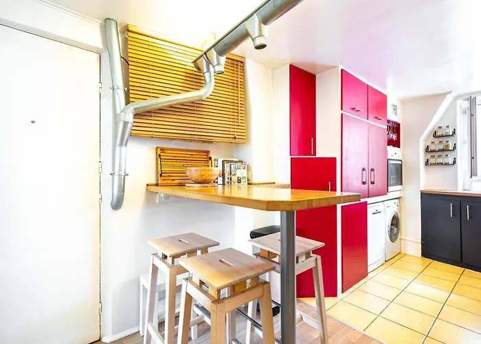 Guestready - Elegance Elevated Near Sacre-coeur Lägenhet