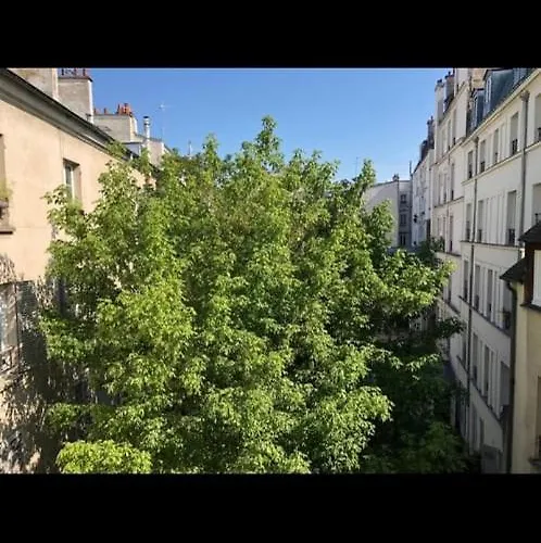 Guestready - Elegance Elevated Near Sacre-coeur Lägenhet